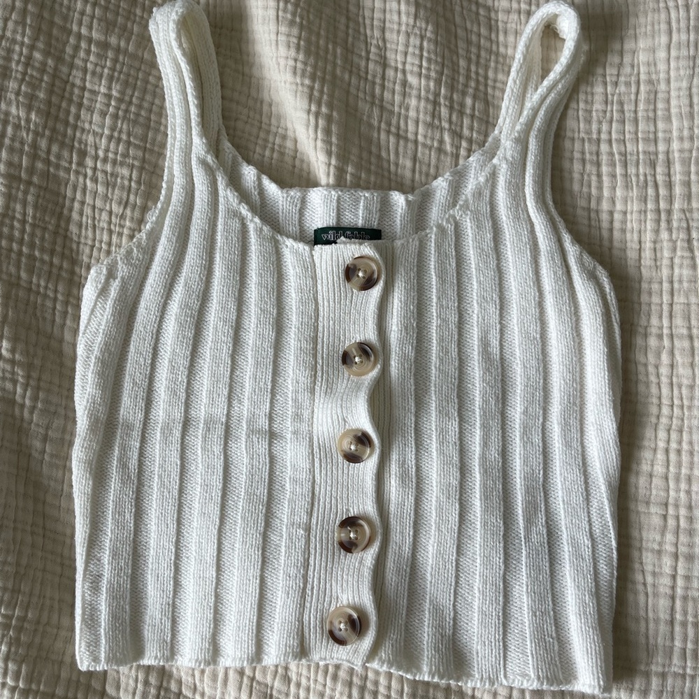 White sweater material tank w/buttons. Brand: wild fable size XS. Worn once